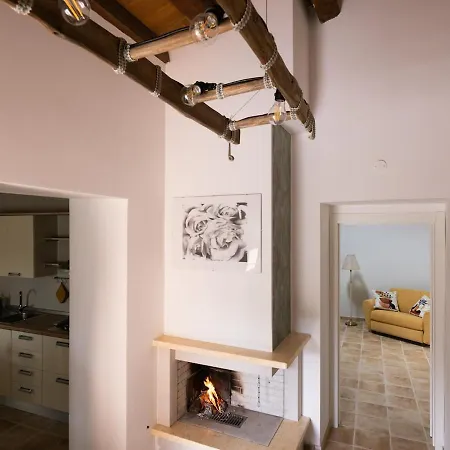 La Dimora Dell'arco - Grande - Ferienhaus Bagno