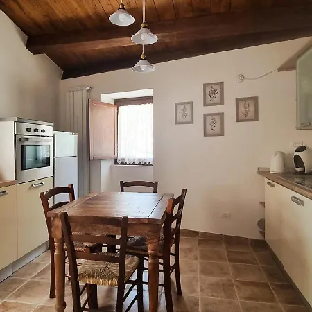 Ferienhaus La Dimora Dell'arco - Grande - Bagno