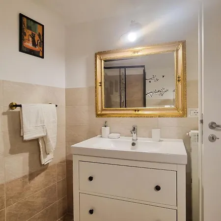 Ferienhaus La Dimora Dell'arco - Grande - Bagno
